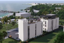 Zadar, Sukošan, trosoban stan prvi red uz more, NKP 86,77 m2, Sukošan, Apartamento