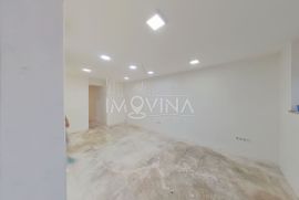 Višenamjenski poslovni prostor 57m2, Hrasno, Novo Sarajevo, Gewerbeimmobilie