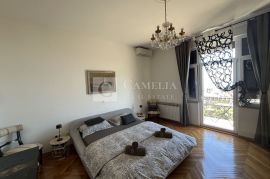 Opatija centar lijepi stan u staroj vili!, Opatija, Appartement