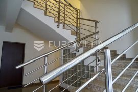 Kastav, Brestovice, dvosoban stan 75m2 s velikom terasom, Kastav, Daire