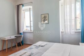 Rovinj, stan, prvi red do mora!, Rovinj, Appartment