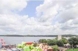 Rovinj, stan, prvi red do mora!, Rovinj, Appartment