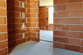 Stan 63 m2 prvi kat u novogradnji Pula Šijana, Pula, Appartement