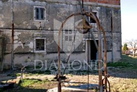 Momjan, izuzetna kuća sa prekrasnim pogledom!, Buje, Ev