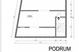 Istra, Medulin, atraktivno građevinsko zemljište 500 m2 u blizini plaža za prizemlje+ 2 kata, Medulin, Land