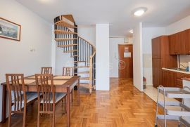 Apartman 350m od plaže, dvosoban, Pula, Pula, Appartamento