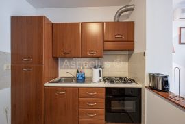 Apartman 350m od plaže, dvosoban, Pula, Pula, Appartement