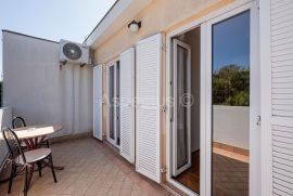 Apartman 350m od plaže, dvosoban, Pula, Pula, Διαμέρισμα