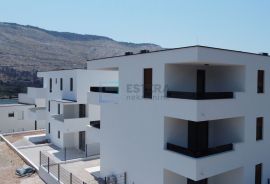 PRODAJA apartman Grebaštica 60,86 m2, 200 m od mora, vrt, parking, Šibenik - Okolica, Appartment