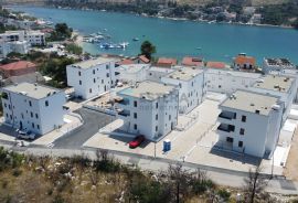 PRODAJA apartman Grebaštica 60,86 m2, 200 m od mora, vrt, parking, Šibenik - Okolica, Appartment