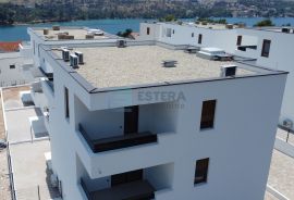 PRODAJA apartman Grebaštica 60,86 m2, 200 m od mora, vrt, parking, Šibenik - Okolica, Appartment