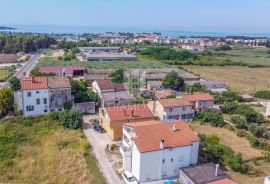 Novigrad, građevinsko zemljište s potencijalom!, Novigrad, Land