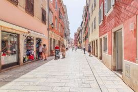 Predivna kuća 50 metara od mora, Rovinj, بيت