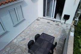 RIJEKA, SVILNO - 2-sobni stan + DB za najam, Rijeka, Appartement