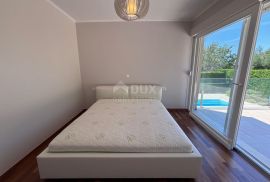 ZADAR, KOŽINO - Predivna vila s bazenom 100 m od mora, Zadar - Okolica, Дом