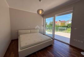 ZADAR, KOŽINO - Predivna vila s bazenom 100 m od mora, Zadar - Okolica, Дом