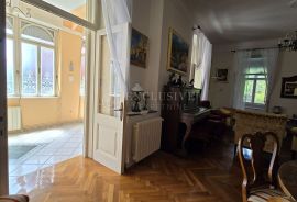 OPATIJA GOSPODSKI STAN 185m2, STROGI CENTAR, 80m DO MORA !, Opatija, Wohnung