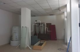 Poslovni prostor 52,14m2 Trebinje prodaja, Ticari emlak