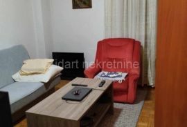 Zemun, Galenika, trosoban stan, Zemun, Appartement