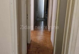 Zemun, Galenika, trosoban stan, Zemun, Appartement