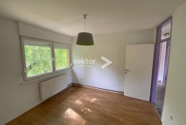 Fužine, etaža s okućnicom od 200m2, Fužine, Appartement