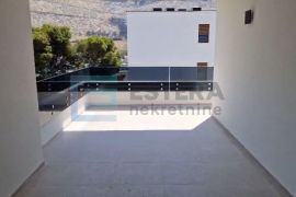 PRODAJA apartman Grebaštica 121,64 m2, 200 m od mora, 2 parkinga, Šibenik - Okolica, Appartement