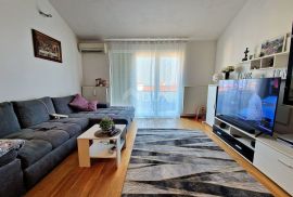 RIJEKA, ZAMET - uređen dvosoban stan s dva balkona, Rijeka, Appartment