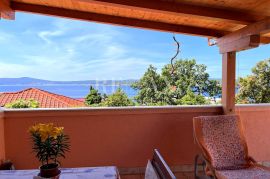 Crikvenica - stan s okućnicom u vlasništvu, Crikvenica, Flat