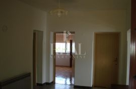 Prodaja etaže na Gornjem Zametu 2S+DB  84.61 M2+GARAŽA, Rijeka, Appartement