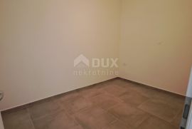 CRIKVENICA - 1S+DB s terasom i parkirnim mjestom, Crikvenica, Apartamento