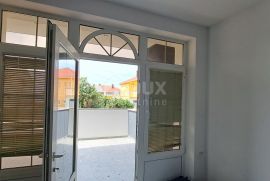 CRIKVENICA - 1S+DB s terasom i parkirnim mjestom, Crikvenica, Apartamento