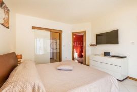 Opatija Punta Kolova najam Penthousa sa senzacionalnim pogledom, Opatija, Appartment