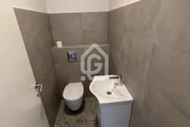 Kancelarijski prostor, 200m2 +  veliko dvorište ID#1326, Zvezdara, Propiedad comercial