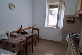 ISTRA, PULA, STAN U CENTRU PULE, 85 M2, Pula, Daire