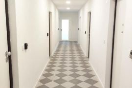 Renovirani studio apartman u centru grada, Pula, Istra, Pula, Wohnung