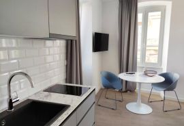 Renovirani studio apartman u centru grada, Pula, Istra, Pula, Wohnung