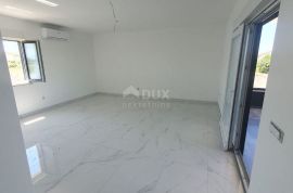 ZADAR, PRIVLAKA - Novogradnja! Vrhunski penthouse samo 140 metara od plaže s neodoljivim pogledom na more! S4, Privlaka, Appartement