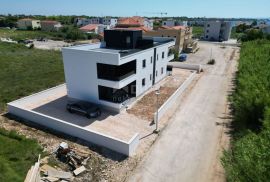 ZADAR, PRIVLAKA - Novogradnja! Vrhunski penthouse samo 140 metara od plaže s neodoljivim pogledom na more! S4, Privlaka, Wohnung