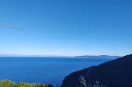 MEDVEJA, KUĆA S PANORAMSKIM POGLEDOM I BAZENOM, Lovran, Casa