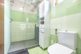 Zagreb, Vrapče, prekrasna vila s dvorištem NKP 505 m2, Zagreb, Casa