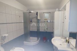 SENJ, BUNJICA - apartman blizu mora s garažom, Senj, Διαμέρισμα