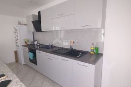 SENJ, BUNJICA - apartman blizu mora s garažom, Senj, Διαμέρισμα