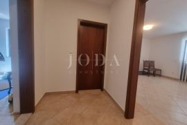 Novi Vinodolski- stan blizu mora i centra, Novi Vinodolski, Appartement