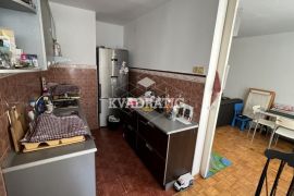 Crveni Krst, 71M2, 3.5, CG, Vračar, Appartment