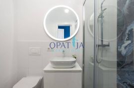 Opatija stan 3S+DB, 1.kat, 100 m2, 2.red od mora, Opatija, Kвартира