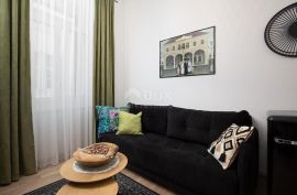 ISTRA, PULA, CENTAR - 1SS+DB luksuzan stan u samome srcu grada, Pula, Appartement