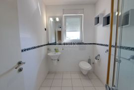 OPATIJA, IČIĆI - penthouse s panoramskim pogledom i okućnicom, Opatija - Okolica, شقة