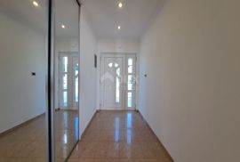 OPATIJA, IČIĆI - penthouse s panoramskim pogledom i okućnicom, Opatija - Okolica, شقة