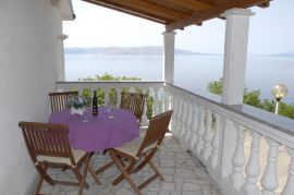 SENJ, SVETI JURAJ - Predivna apartmanska kuća prvi red od mora, Senj, Haus