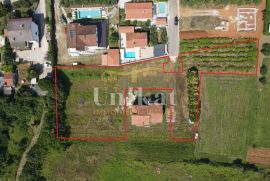 Građevinsko zemljište - investicijski projekt, Poreč, Land